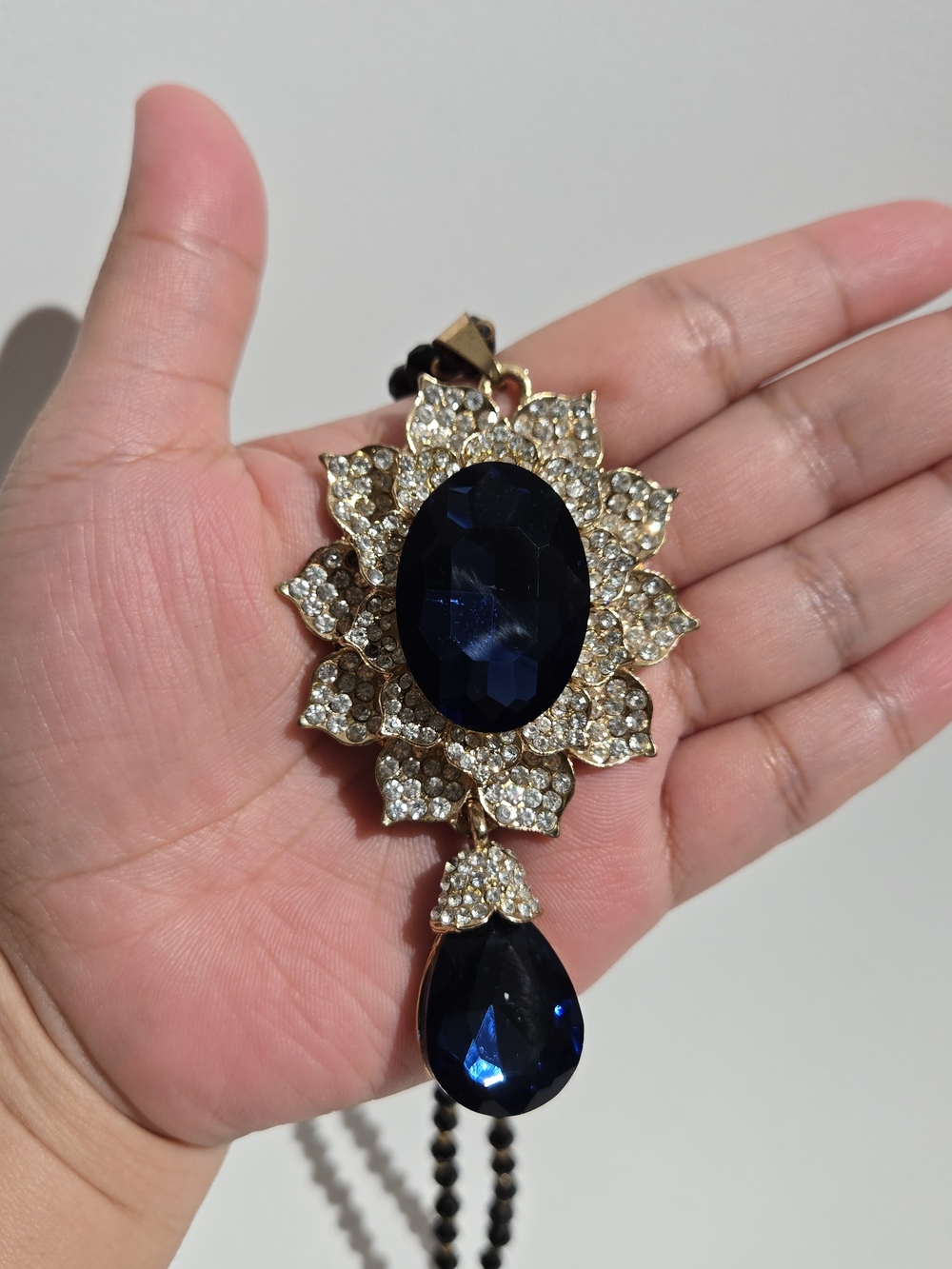 Gold-Tone with Deep Blue Crystal Pendant Beaded Necklace Set